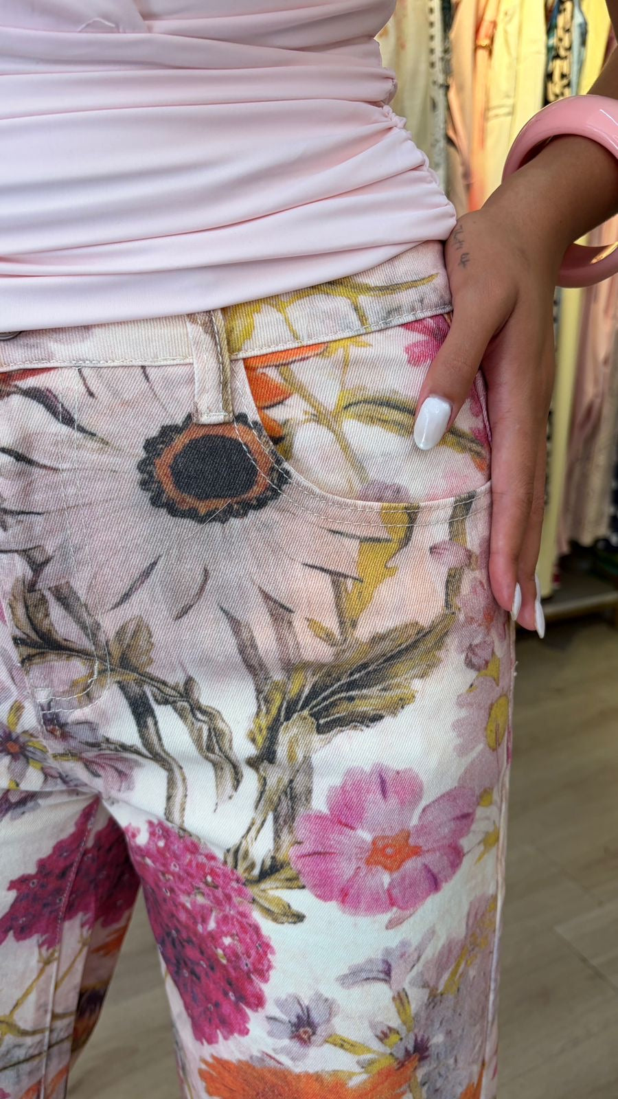 Pantalón de mezclilla estampado Julieta