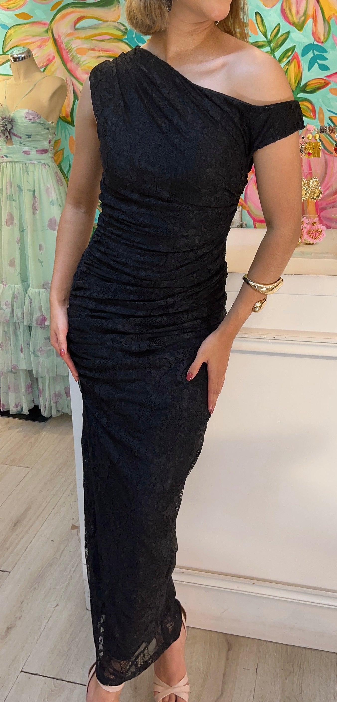 Vestido “Noir Chic”