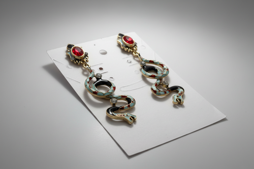 Arete estilo art nouvea serpiente