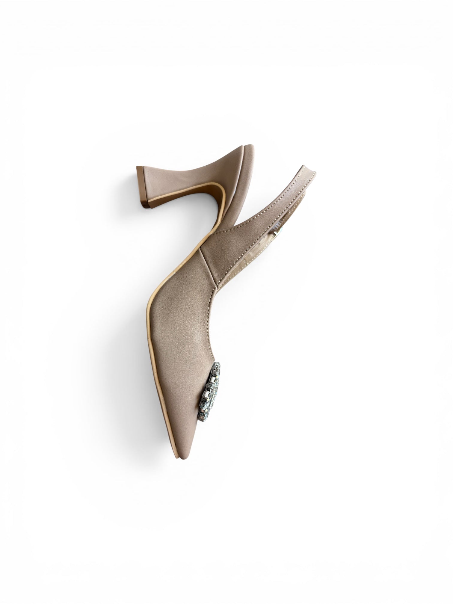 Zapatillas estilo slingback