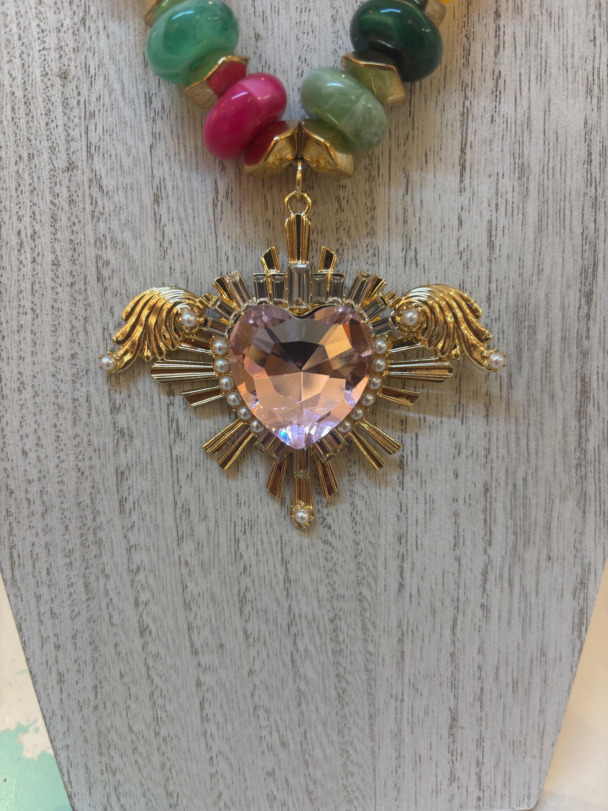 Collar "Corazón Alado"