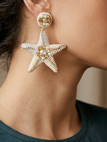 Aretes de Estrella de Mar blancos