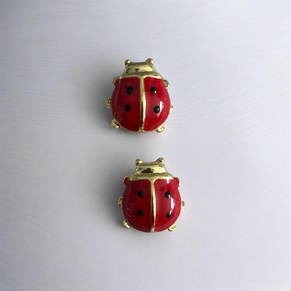 Conjunto de Collar y Aretes de Mariquita